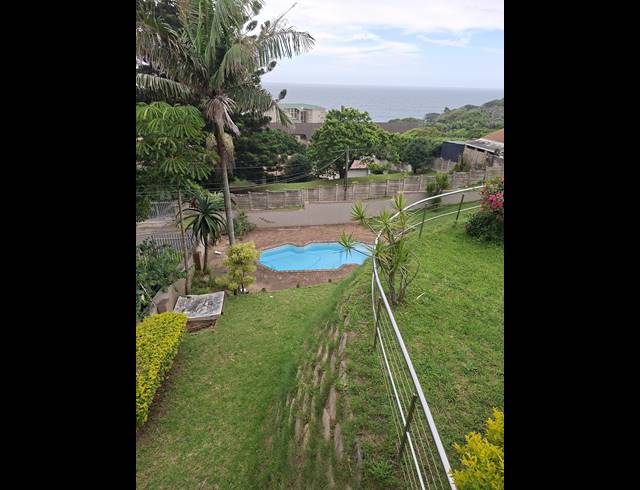 3 BEDROOM TOWNHOUSE FOR SALE IN LAWRENCE ROCKS